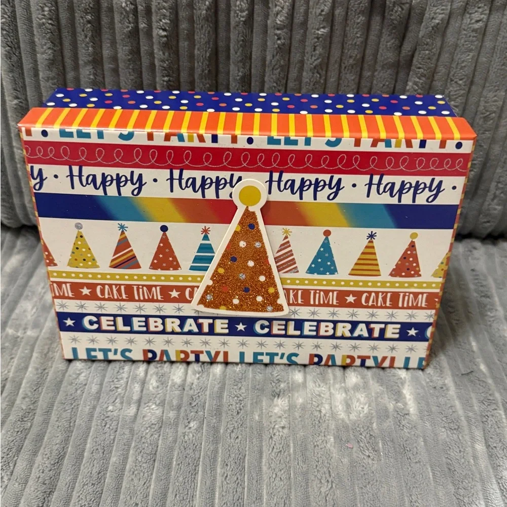2 Gift Boxes